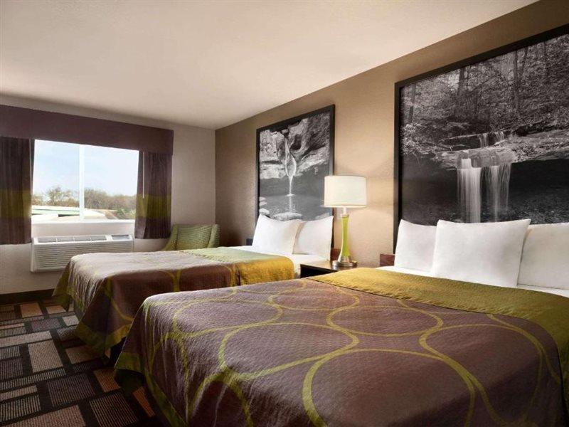 Super 8 By Wyndham Akron S/Green/Uniontown Oh Екстер'єр фото