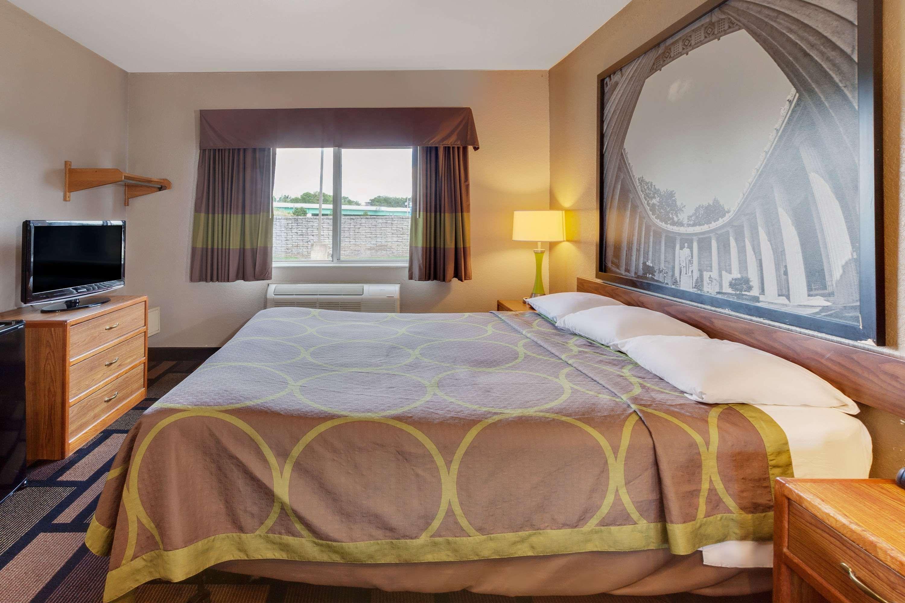 Super 8 By Wyndham Akron S/Green/Uniontown Oh Екстер'єр фото