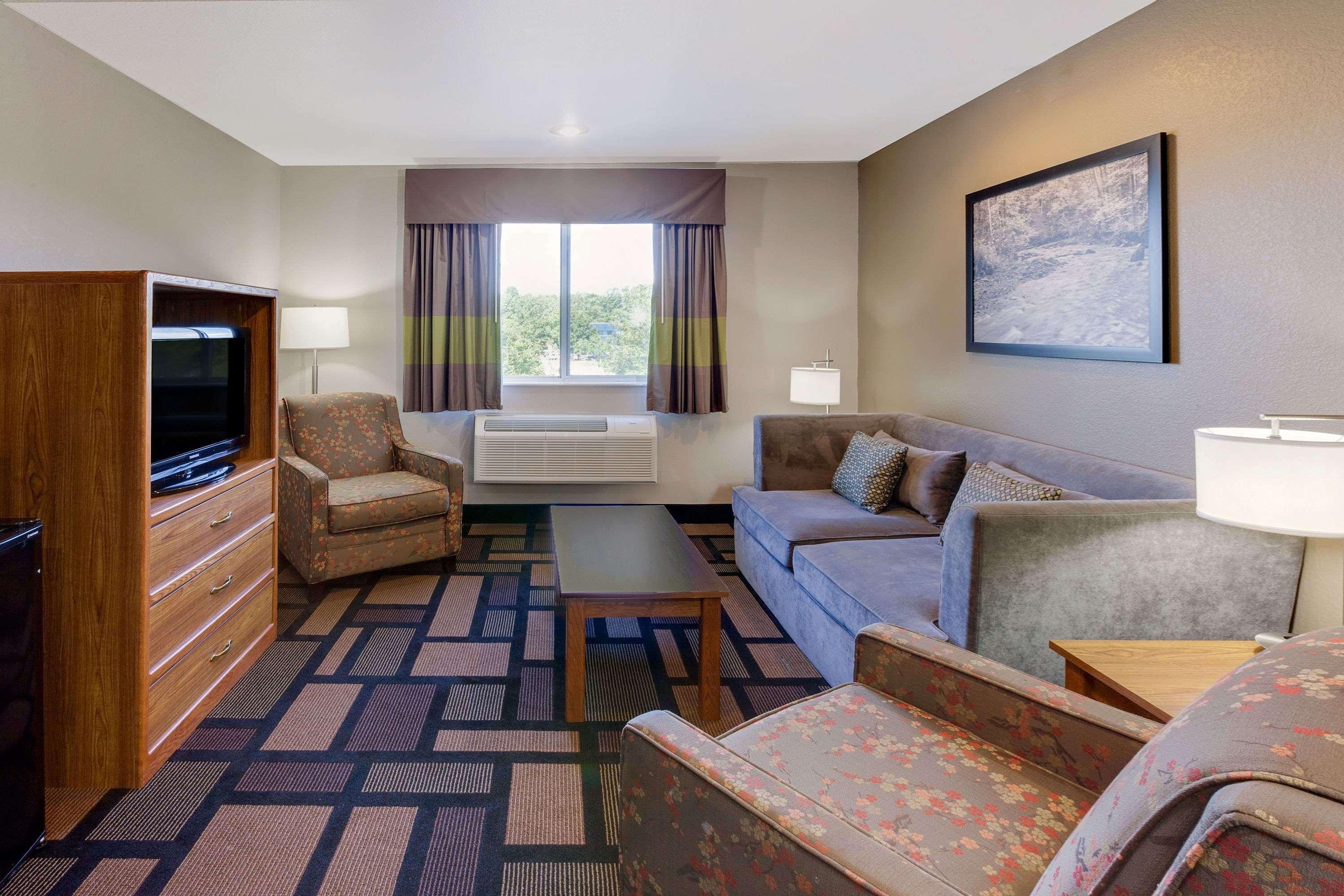 Super 8 By Wyndham Akron S/Green/Uniontown Oh Екстер'єр фото