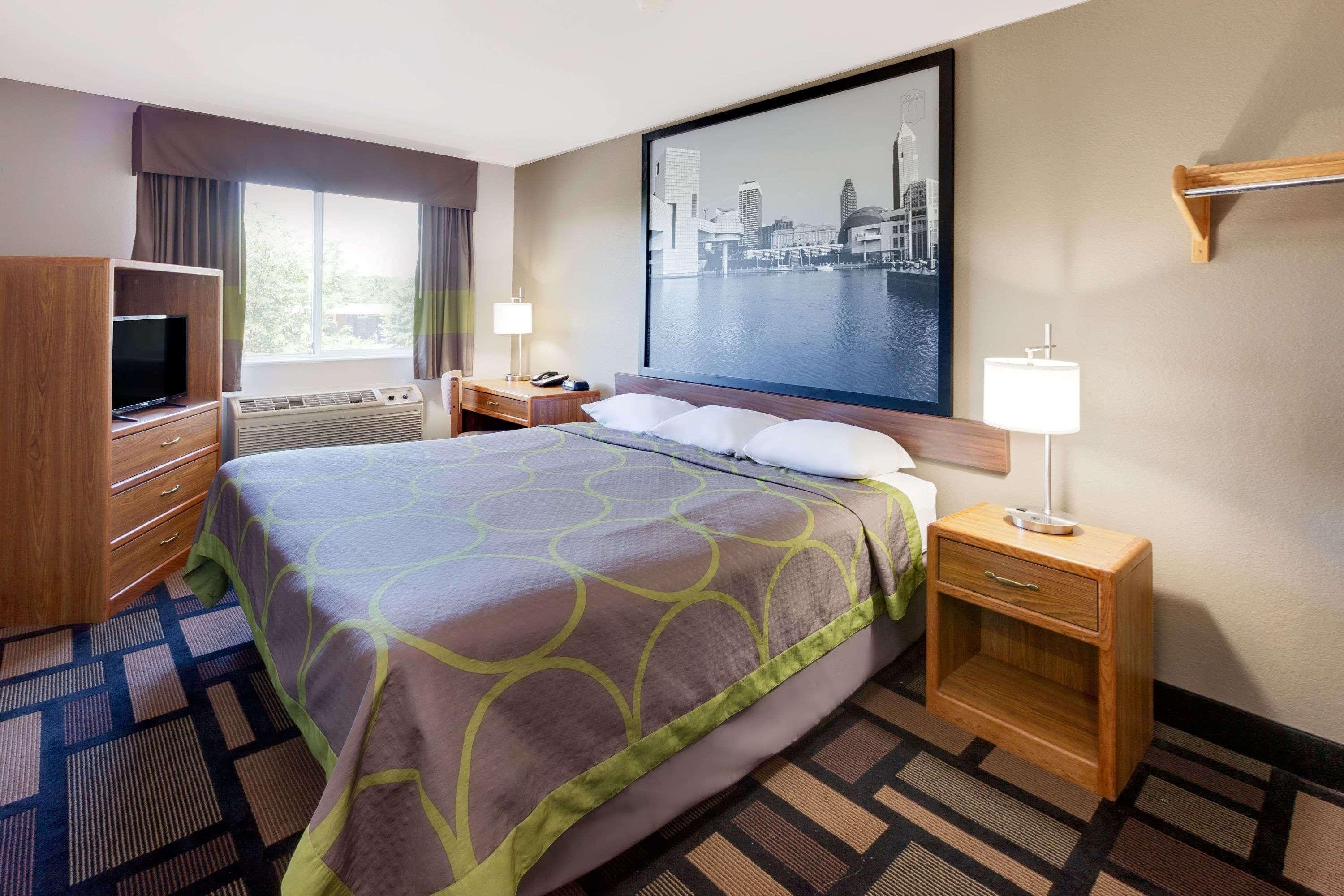 Super 8 By Wyndham Akron S/Green/Uniontown Oh Екстер'єр фото